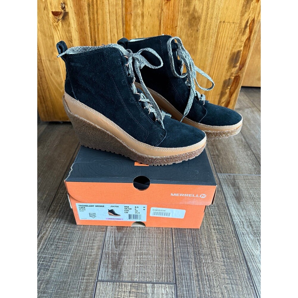 Women’s Merrell Tremblant Wedge Lace Bootie Sz. 8.5 NWB Black Suede